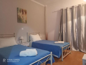 Dimitris Apartments Messongi